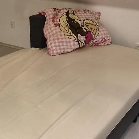 - Cafe Princ Pod Hradem, Klima, Wifi Apartment *