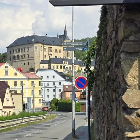 Apartmán - Pod Hradem Nové, Wifi, Ac