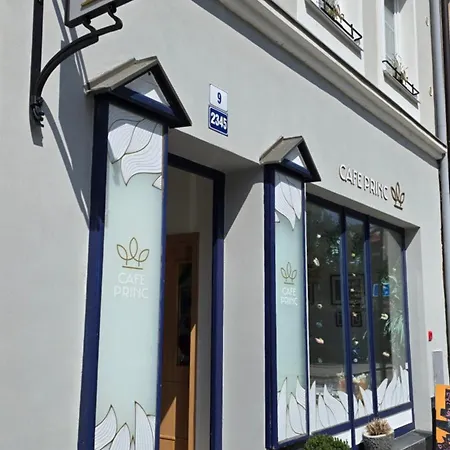- Café Princ Pod Hradem, Klima, Wifi Appartement Šternberk