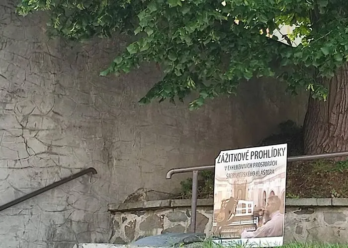 - Cafe Princ Pod Hradem, Klima, Wifi * Šternberk